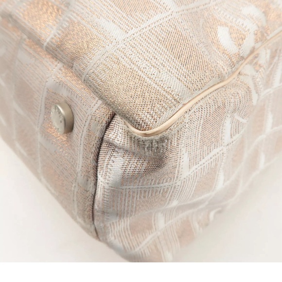 Chanel Tote bag travel line GM Pink White Tote Bag 💝 - Picture 6 of 16